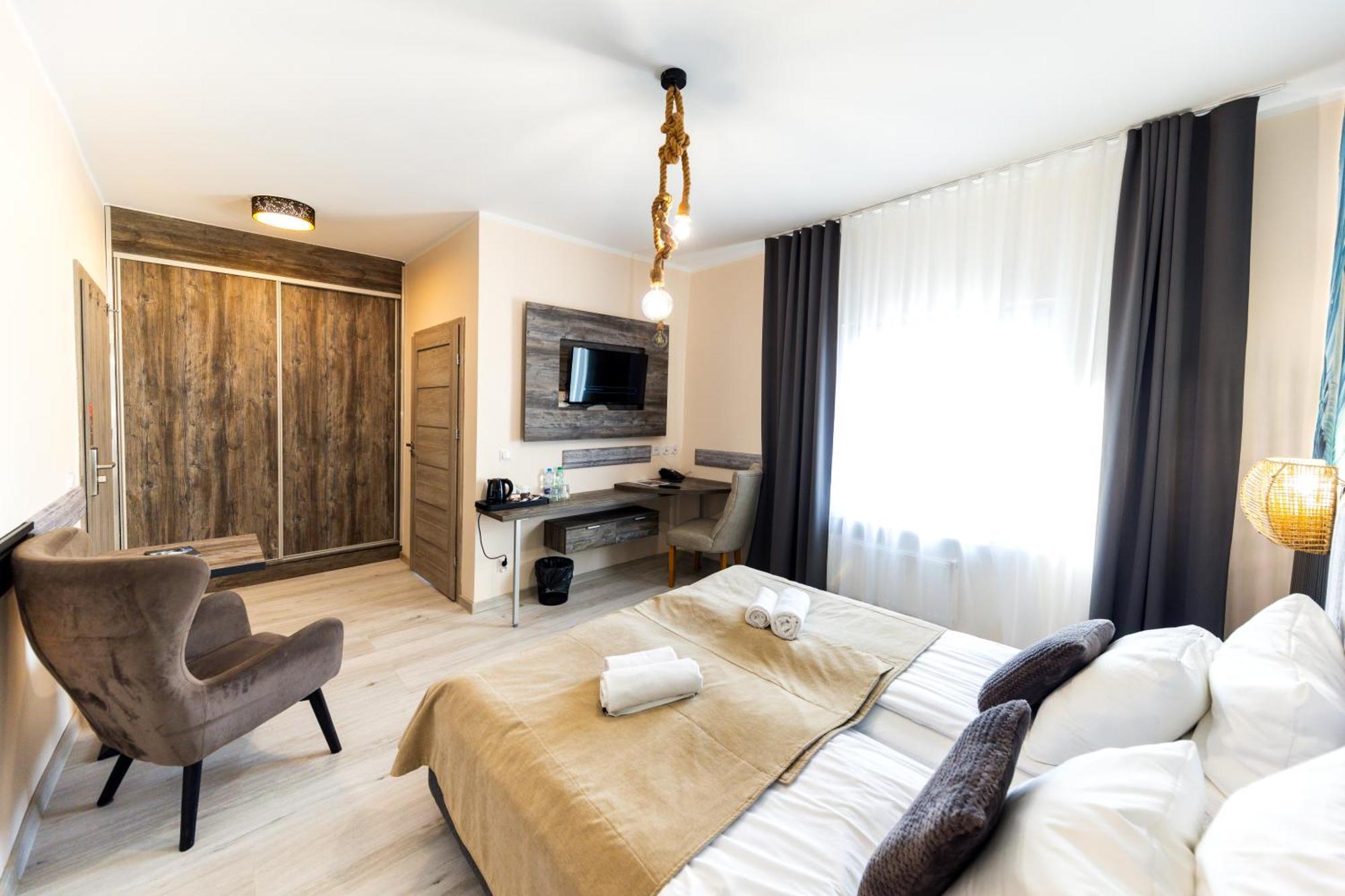 Max Health Resort Spa Устроне-Морське Екстер'єр фото